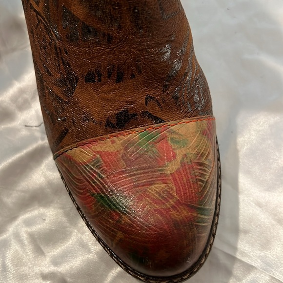 L’Artiste brown multicolored ankle bootie by Spring Step - Picture 9 of 12